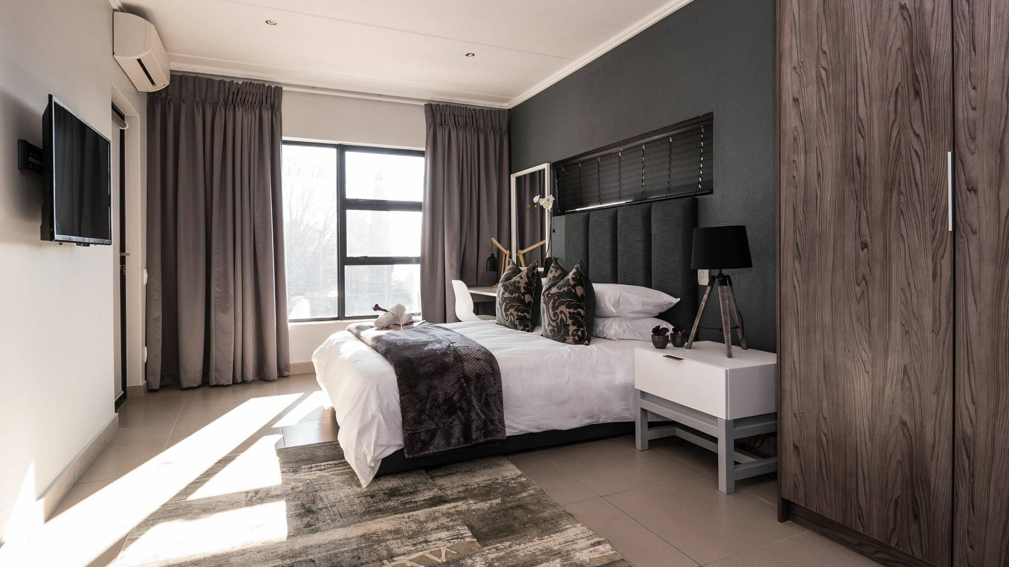 Odyssey Luxury Apartments - Back Up Generator Johannesburg Bagian luar foto